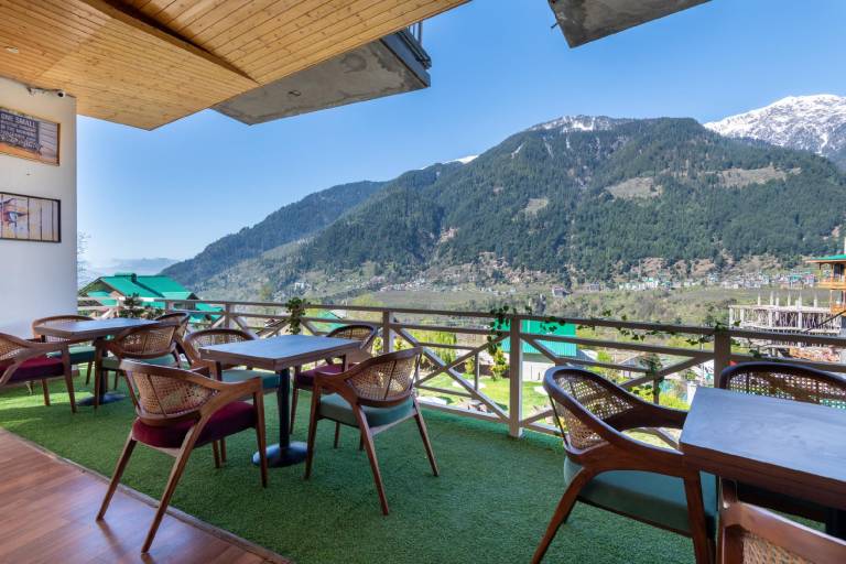 Coral Resort and Spa, Centrally Heated Mountain Side Resort, Manali — photo 5