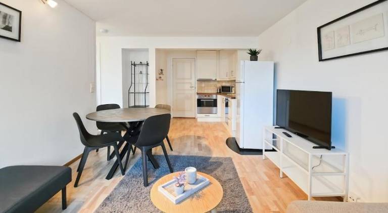 Apartment with 2 rooms for 5 persons — photo 2
