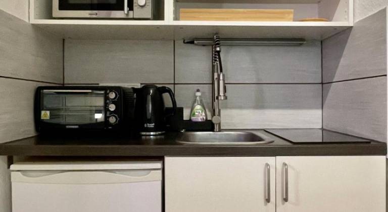 Apartment with terrace — photo 5