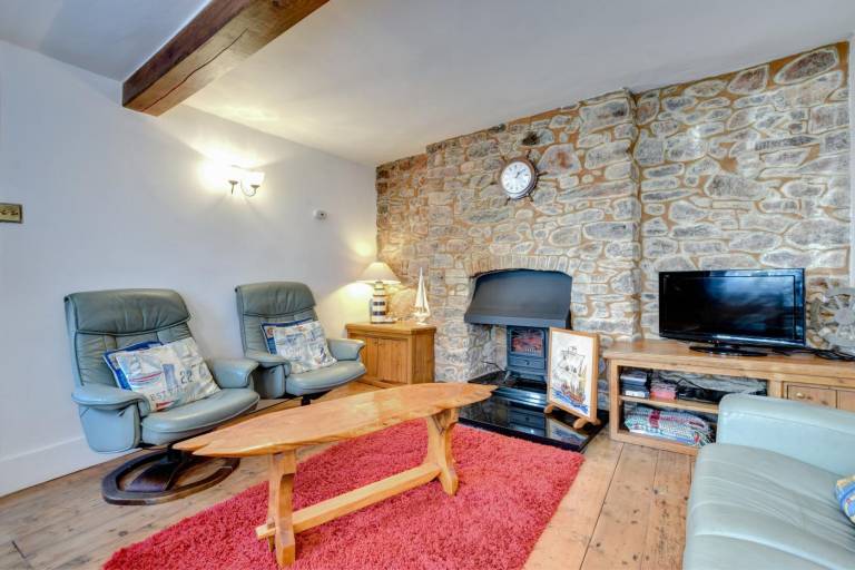 Cottage with 3 rooms for 5 persons — photo 3