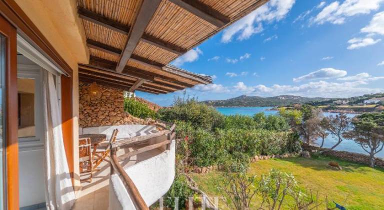 Holiday apartment with private pool, jacuzzi & terrace in Arzachena
