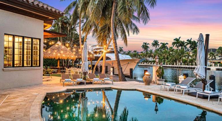 Majestic Waterfront Villa Venice of America Heated Pool Canal View Access Royal Key — photo 5