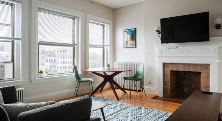 Apartment | Suitable for remote work in Cambridge, ON