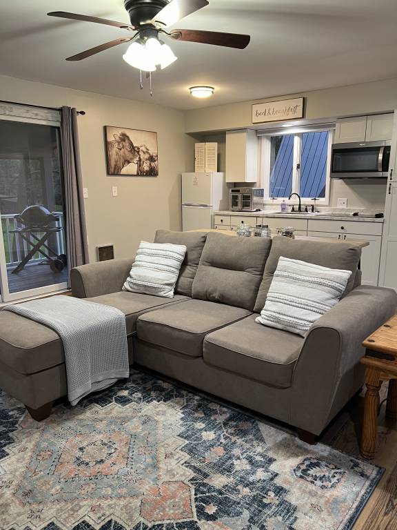 Apartment with grill | River view in Canandaigua, NY