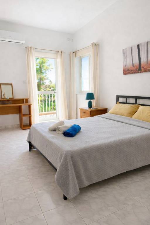 Rental apartment with yard | Pets allowed — photo 2