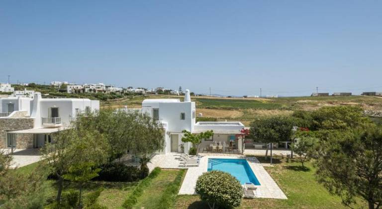 Paros Golden Beach Vacation Home — photo 5