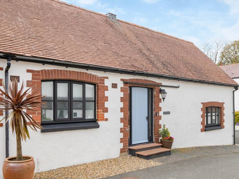 Cottage  Manorbier
