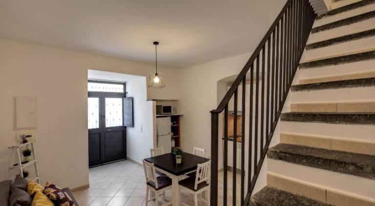 Lovely apartment | Close to Naples Cathedral | Pets are welcome — photo 4