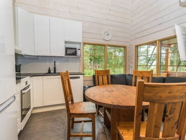 Vacation home with sauna, barbeque & terrace | Nature view | Pets are welcome — photo 4