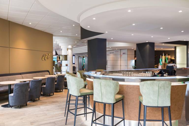 Novotel Lyon Gerland Hotel — photo 4