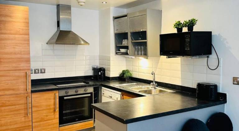 Lovely holiday apartment | Next to Liverpool Cathedral | Dogs allowed — photo 4