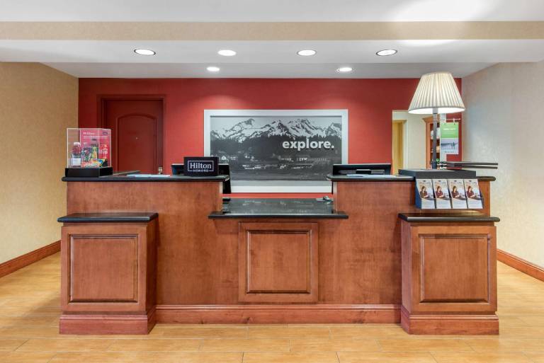 Hampton Inn & Suites Arcata — photo 4