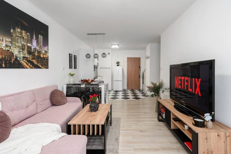 Family-friendly apartment with fast internet | Near Palace of Culture and Science | Pets are welcome — photo 4