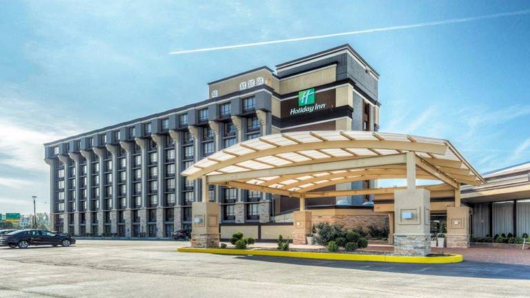 Holiday Inn Airport West Earth City By IHG in Earth City, MO