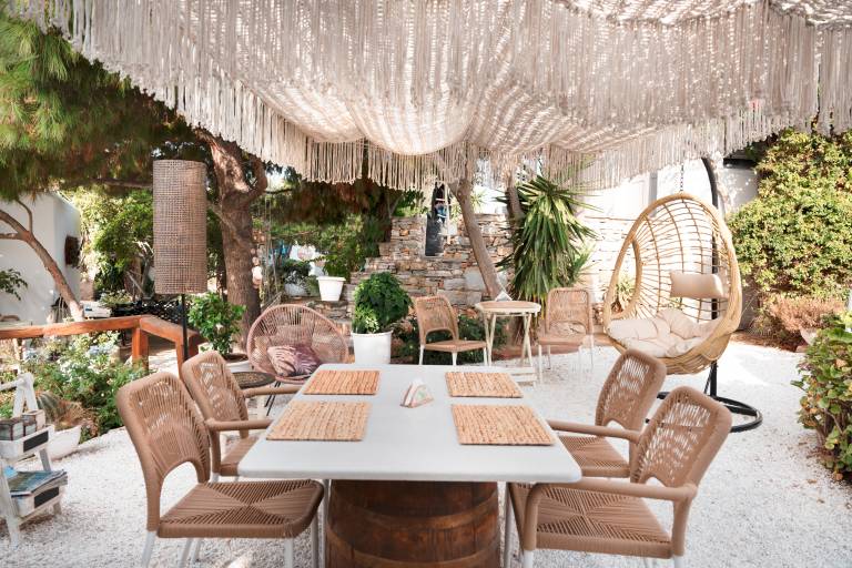 Aparthotel with grill, yard & patio | Garden view | Pet-friendly in Naxos