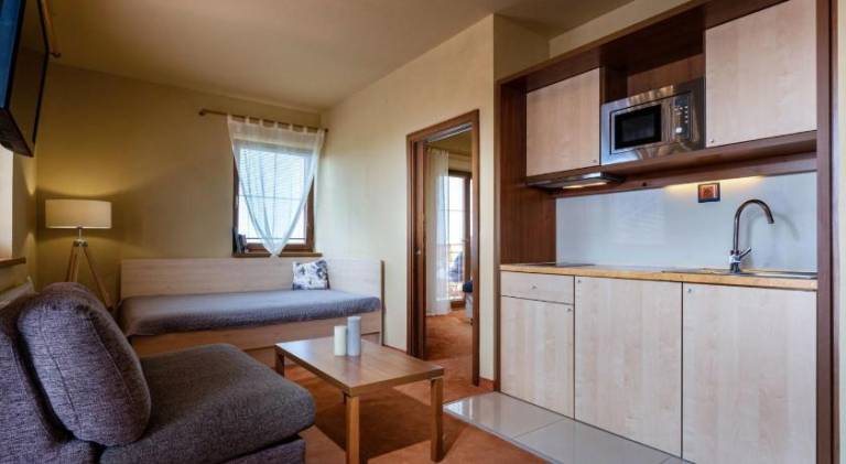 JOINTATRY SK - one and two bedroom apartments — photo 2