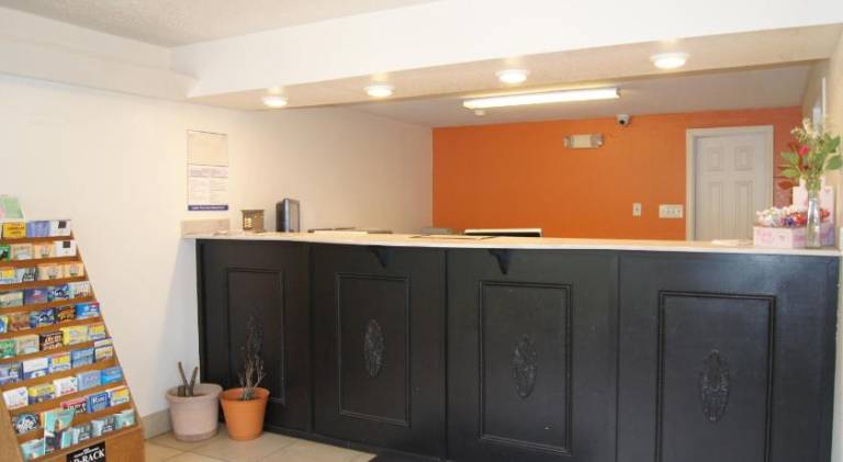 Executive Inn — photo 3