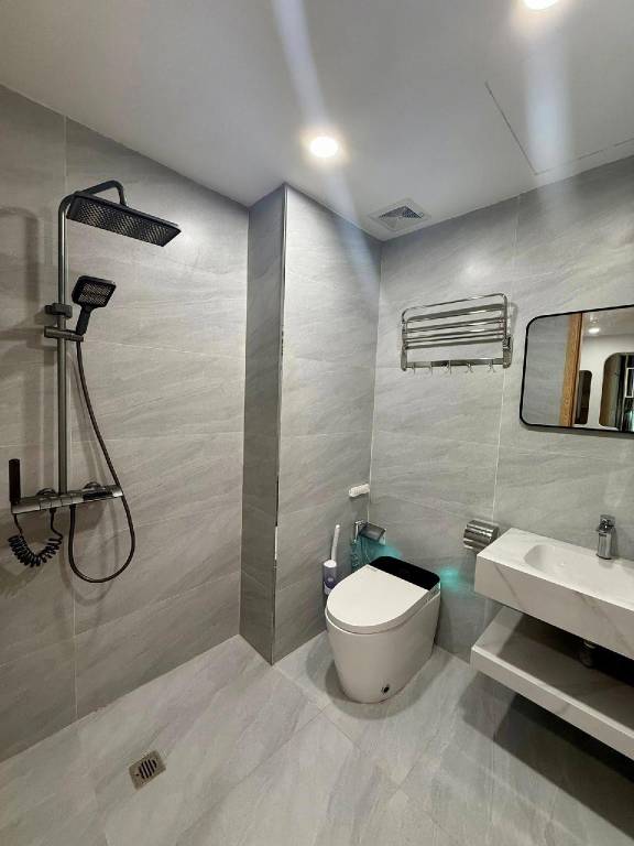 Dreamy Stay Badinh in Hanoi
