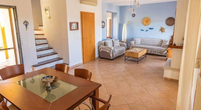 Fully equipped big house with terrace, yard & BBQ | Beach nearby | Pets allowed in Kassandra
