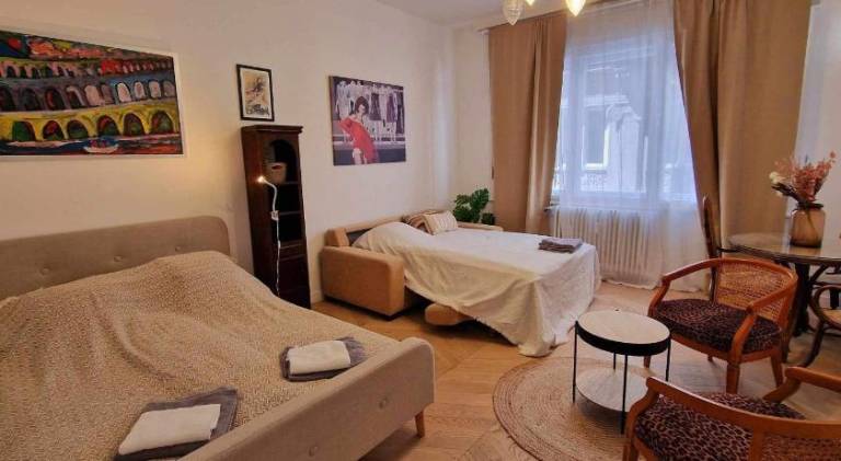 Holiday apartment | Near Hungarian Parliament Building — photo 2