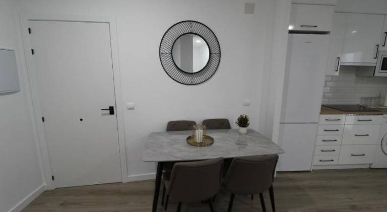 Apartment with garden — photo 5