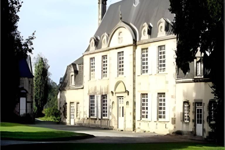 Logis Hotel Restaurant La Marjolaine in Mayenne