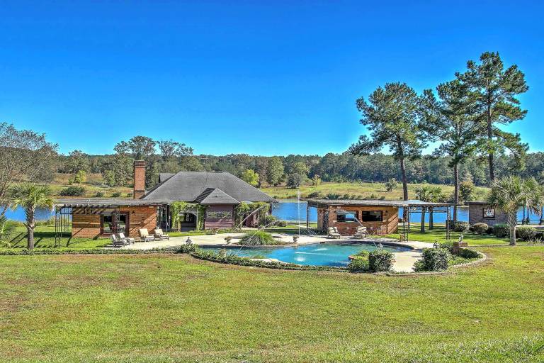 Cabin  Ridgeway