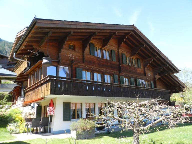 Ferienwohnung  Zweisimmen