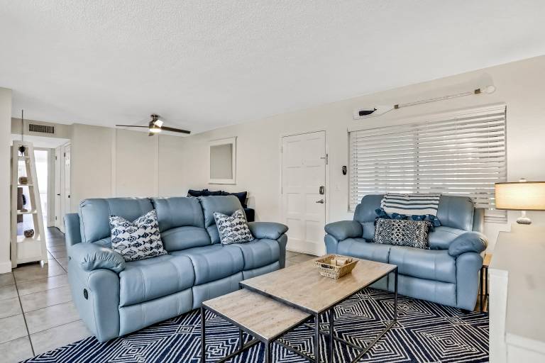 Condo Treasure Island