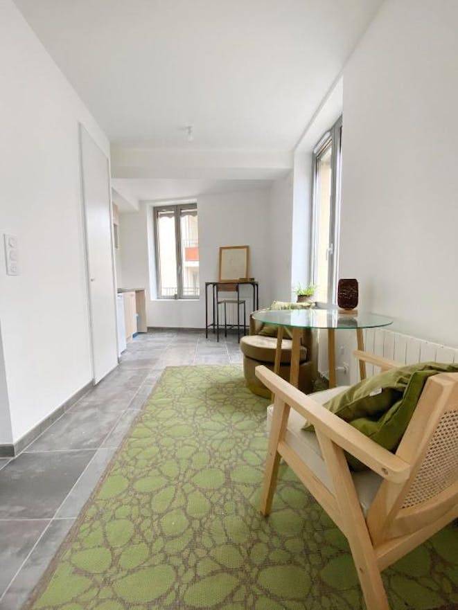 27 M² Appartement ∙ 1 Slaapkamer ∙ 2 Gasten - Villeurbanne