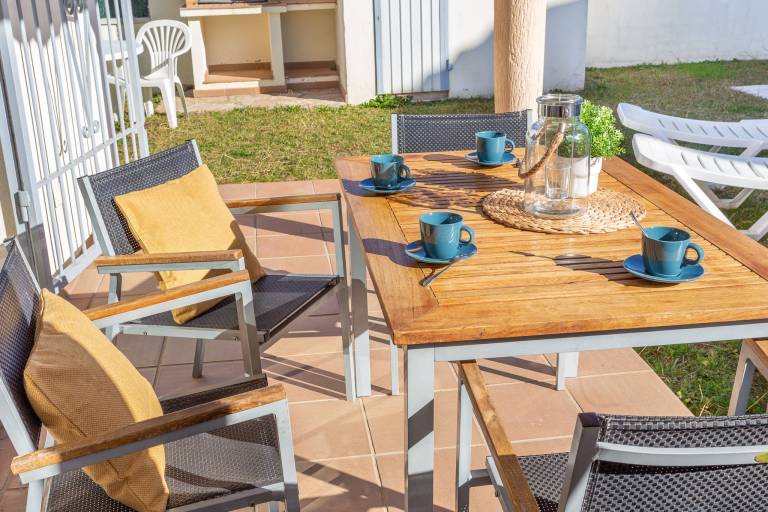 Fully equipped wonderful house with terrace, private pool & yard | Pets are welcome — photo 4