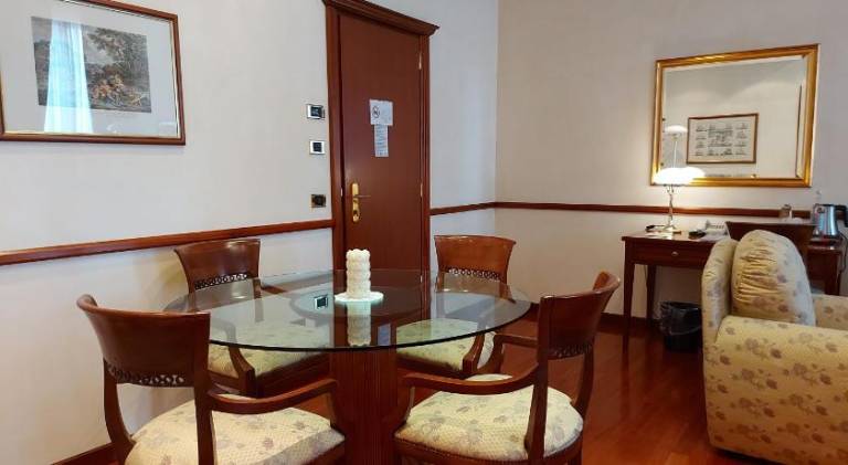 Phi Hotel Dei Medaglioni — photo 5