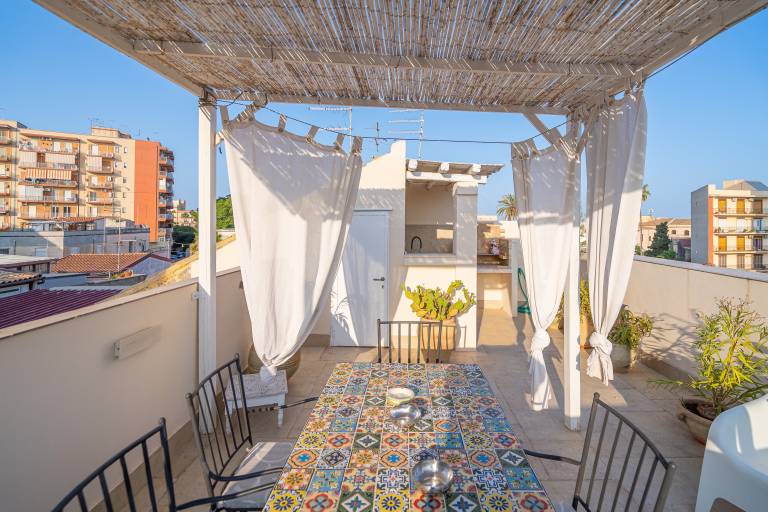 Apartment 'Mille E Una Notte - Suoni D'Acqua' with Private Terrace, Wi-Fi and Air Conditioning — photo 4