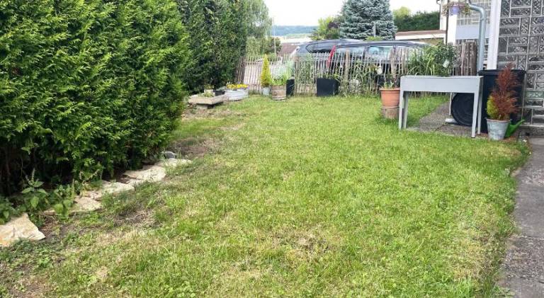 Wonderful holiday apartment with garden & patio | Suitable for remote work | Pets are welcome in Stuttgart