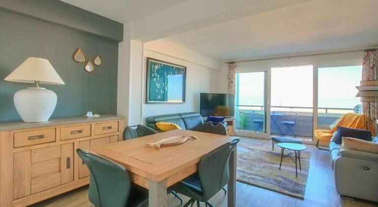 Rental apartment with 1 room for 2 persons in Montreuil
