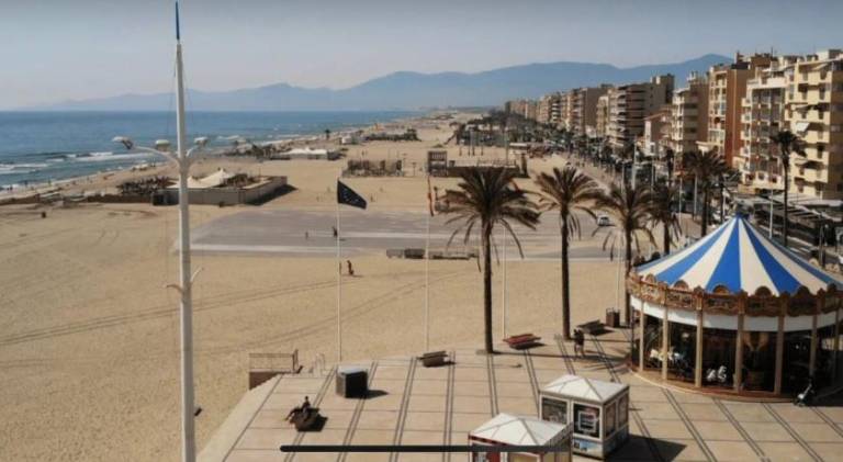 Mobil-home 5 personnes dans camping Mar Estang 4 etoiles avec acces a la plage — photo 5