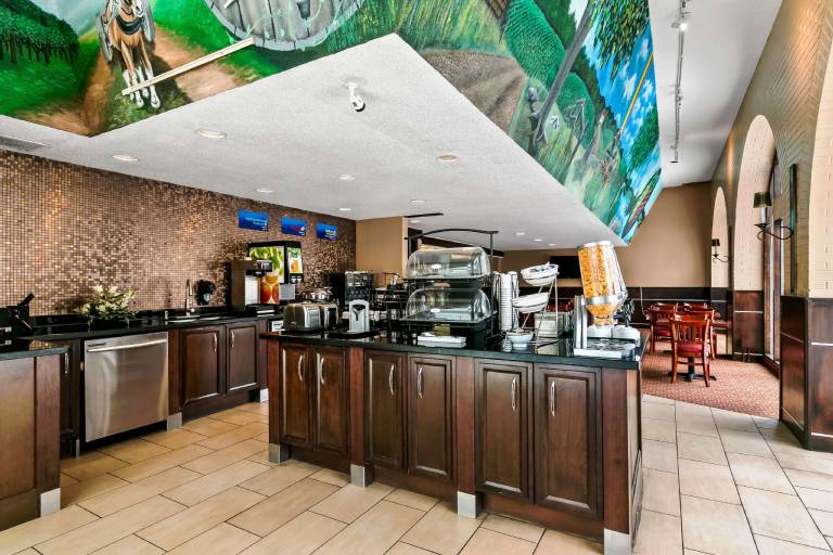 Best Western Downtown Sudbury Centreville — photo 3