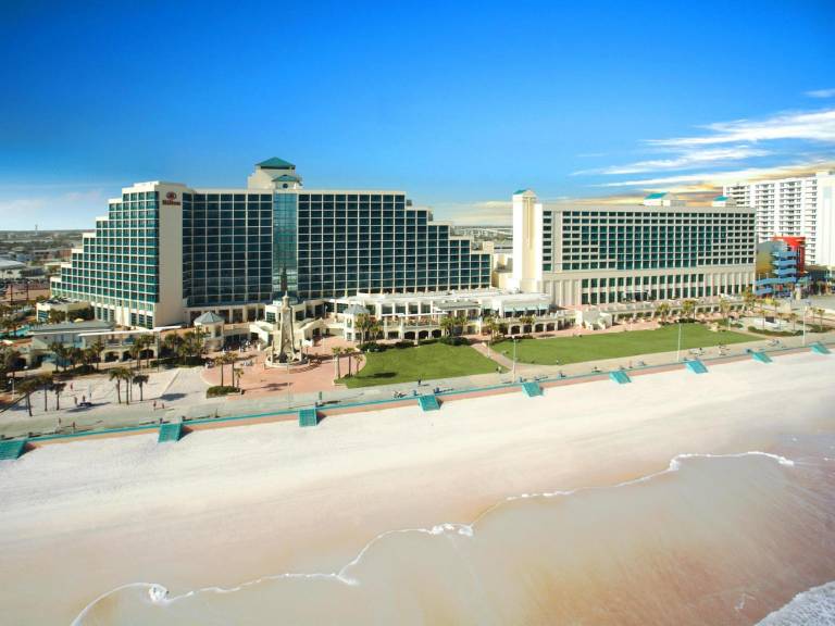 Hilton Daytona Beach Oceanfront Resort in Dayton, FL