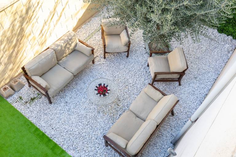 Fully equipped villa with yard, pool & BBQ | Garden view | Dogs allowed — photo 5
