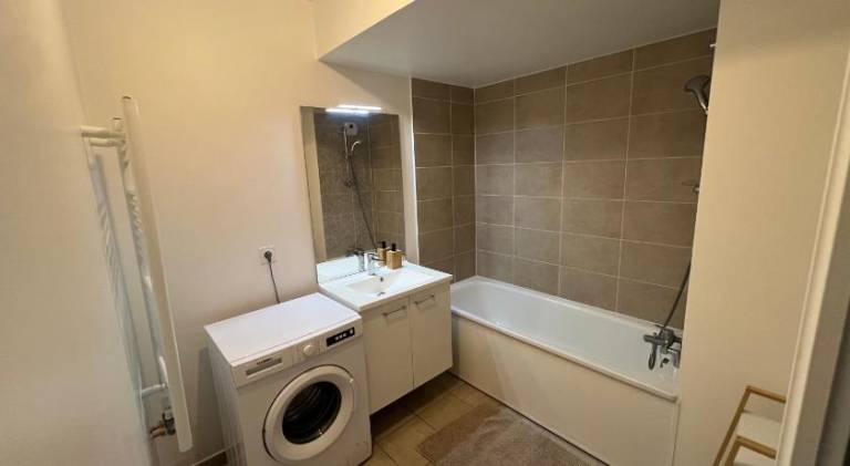 Holiday apartment with 3 rooms for 6 persons — photo 5