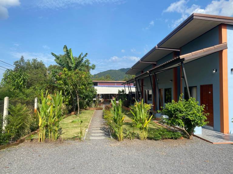 Holiday apartment with yard & terrace | Good for workation in Khanom