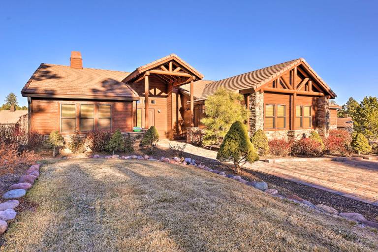 Golfer’s Getaway in Show Low: Twin Townhomes! — photo 3