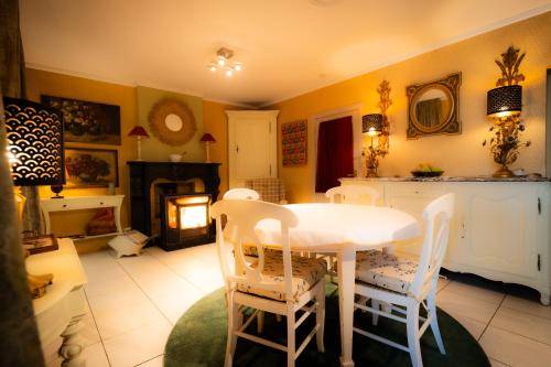 Ferienwohnung Mons