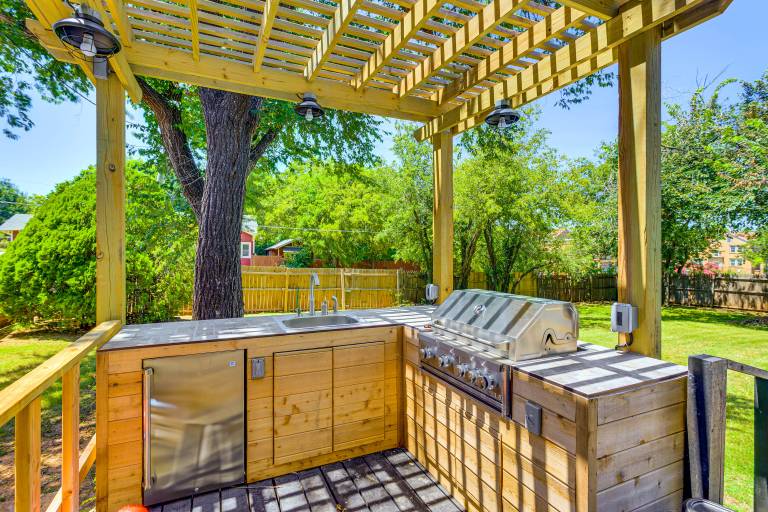 3 Mi to Dtwn OKC: Pet-Friendly Paseo Gem! — photo 2