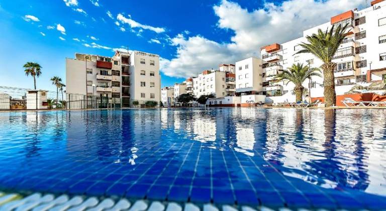 Apartment with pool in Adeje