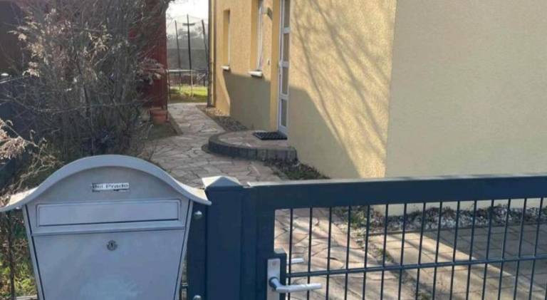Sonniges Zimmer im Einfamilienhaus — photo 4