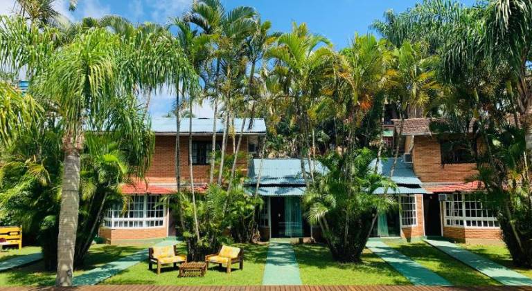 Pousada em Bombinhas Jardin Flamingo