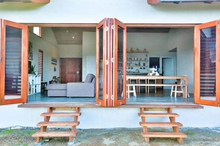 House Tagaqe