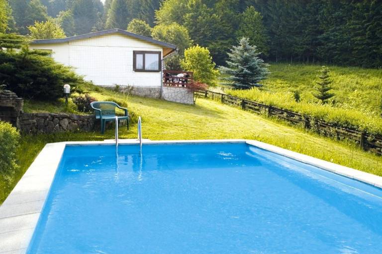 Vacation home with pool, garden & BBQ — photo 2