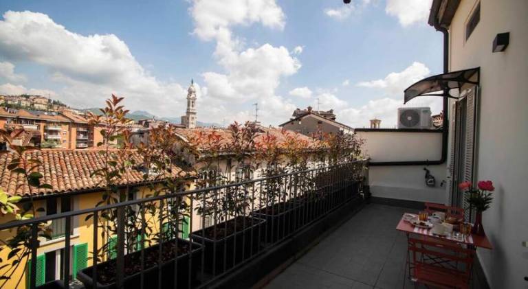 Holiday apartment with terrace — photo 5